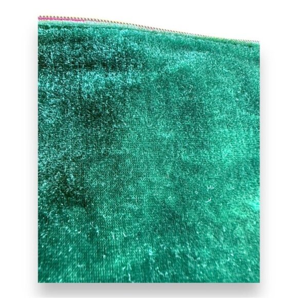 Green Velvet Cosmetics Bag - Picture 2 of 4